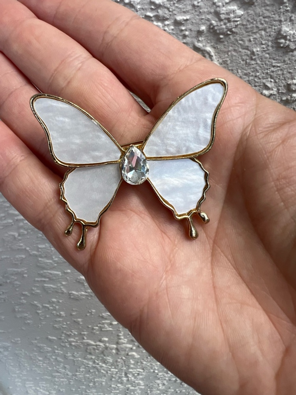 Fairycore Beautiful Butterfly White Gold Pearl Brooch Costume Jewelry